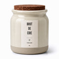 Bougie parfumée artisanale bleue de la collection Brut de Cire No. 2 Terre Brume avec contenant porcelaine design décoratif