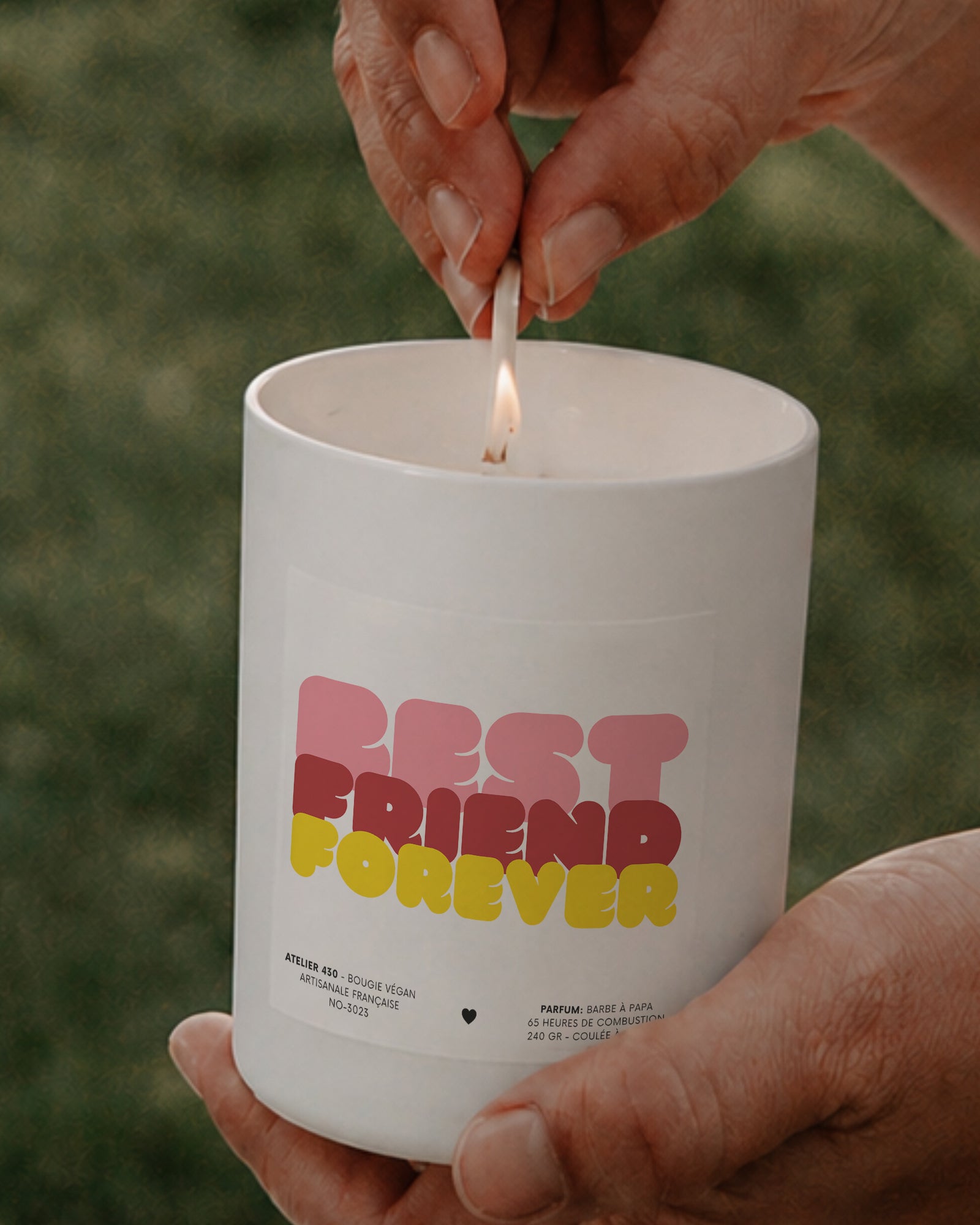 Bougie à message « Best Friend Forever » avec boîte blanche – Atelier 430