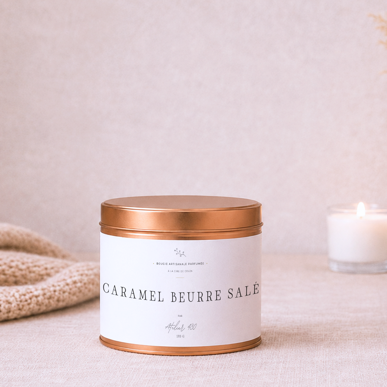 Bougie cadeau parfumée fabriquée en France – 9 fragrances au choix et personnalisation – Atelier 430
