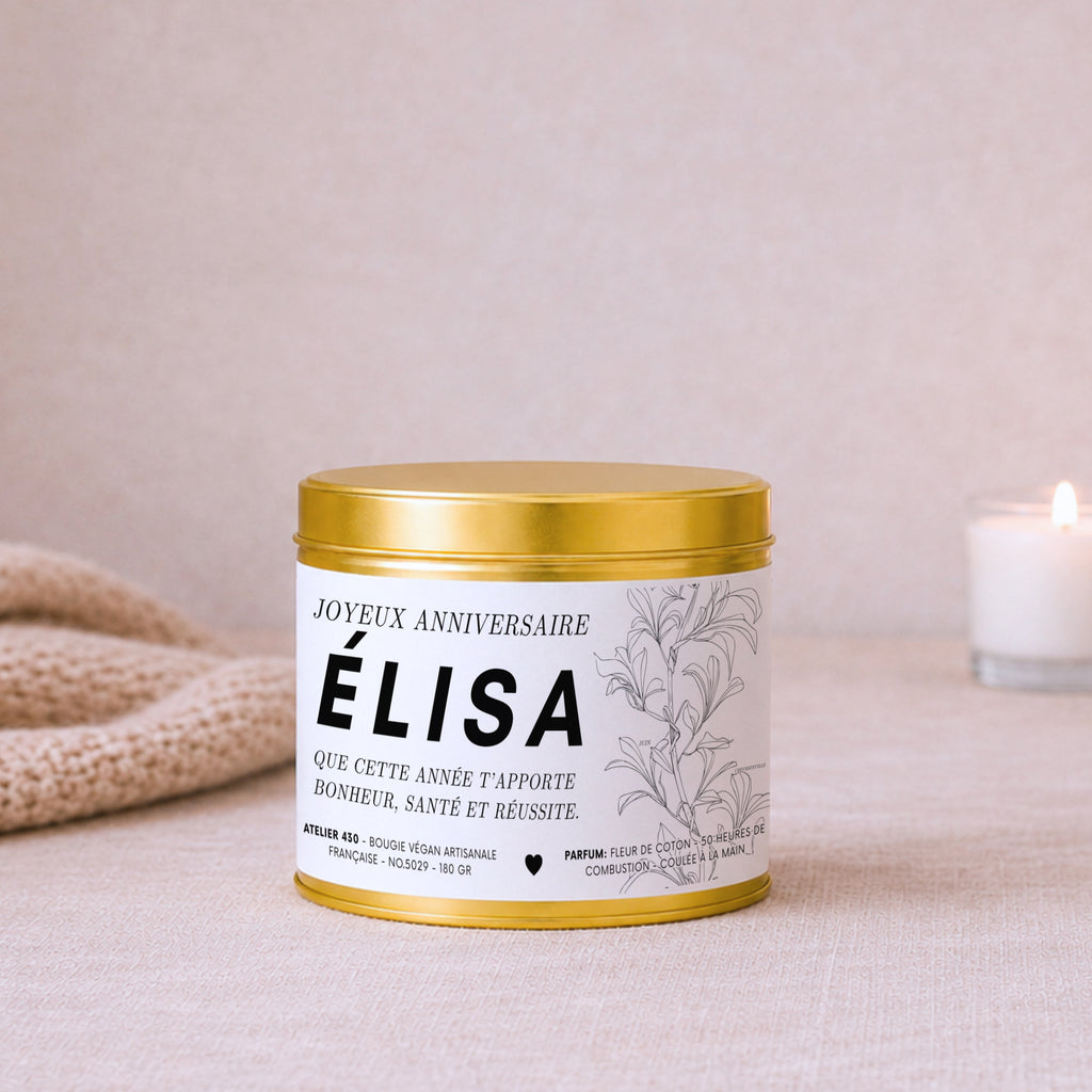 Bougie cadeau anniversaire avec chèvrefeuille, fleur de naissance du mois de juin – Boîte or – Atelier 430