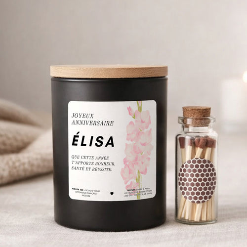 Bougie personnalisée Joyeux anniversaire avec fleur d'août Glaïeul – Boîte noire – Atelier 430