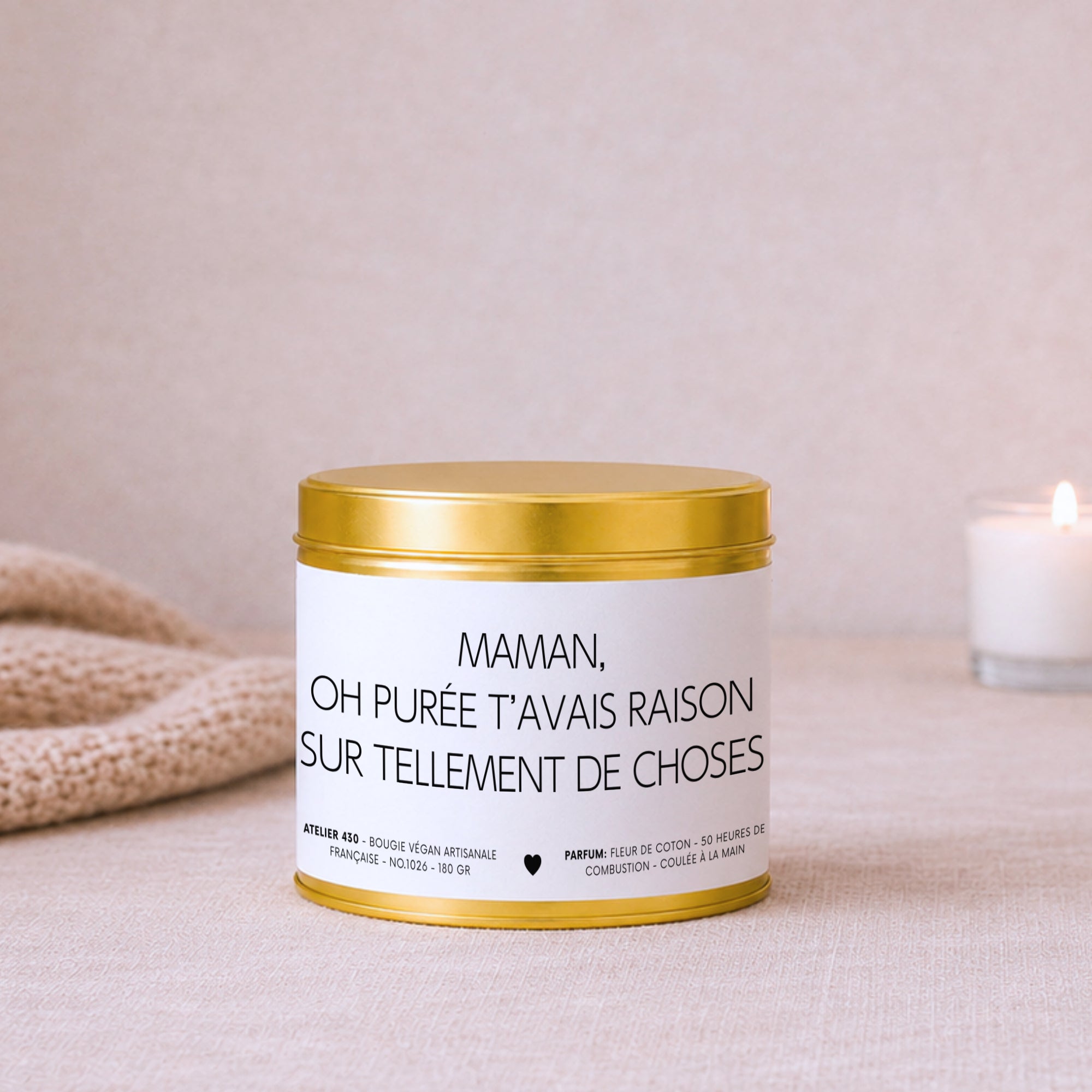 Bougie avec texte « Maman, oh purée t’avais raison sur tellement de choses » avec boîte or – Atelier 430