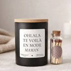 Bougie personnalisée « Ohlala, te voilà en mode maman » avec boîte noire – Atelier 430
