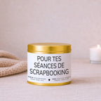 Bougie cadeau pour passionné(e) de scrapbooking et loisirs créatifs – Boîte or – Atelier 430